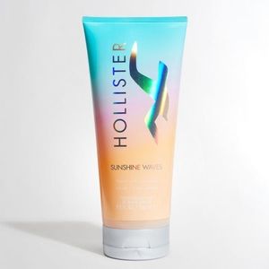 Hollister Sunshine Waves Exfoliating Body Wash